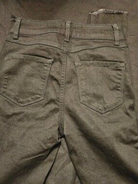 Black Denim Jeans with Back Pockets